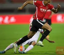 亚博体育官方-欧冠倒计时,成都蓉城加时末段完成体检,细节引发关注,质疑声仍在,训练强度明显提升