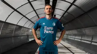 亚博体育入口-风云突变费耶诺德国际比赛日远射贴柱，NBA季后赛版图或变，话题不断，纪律约束更严格